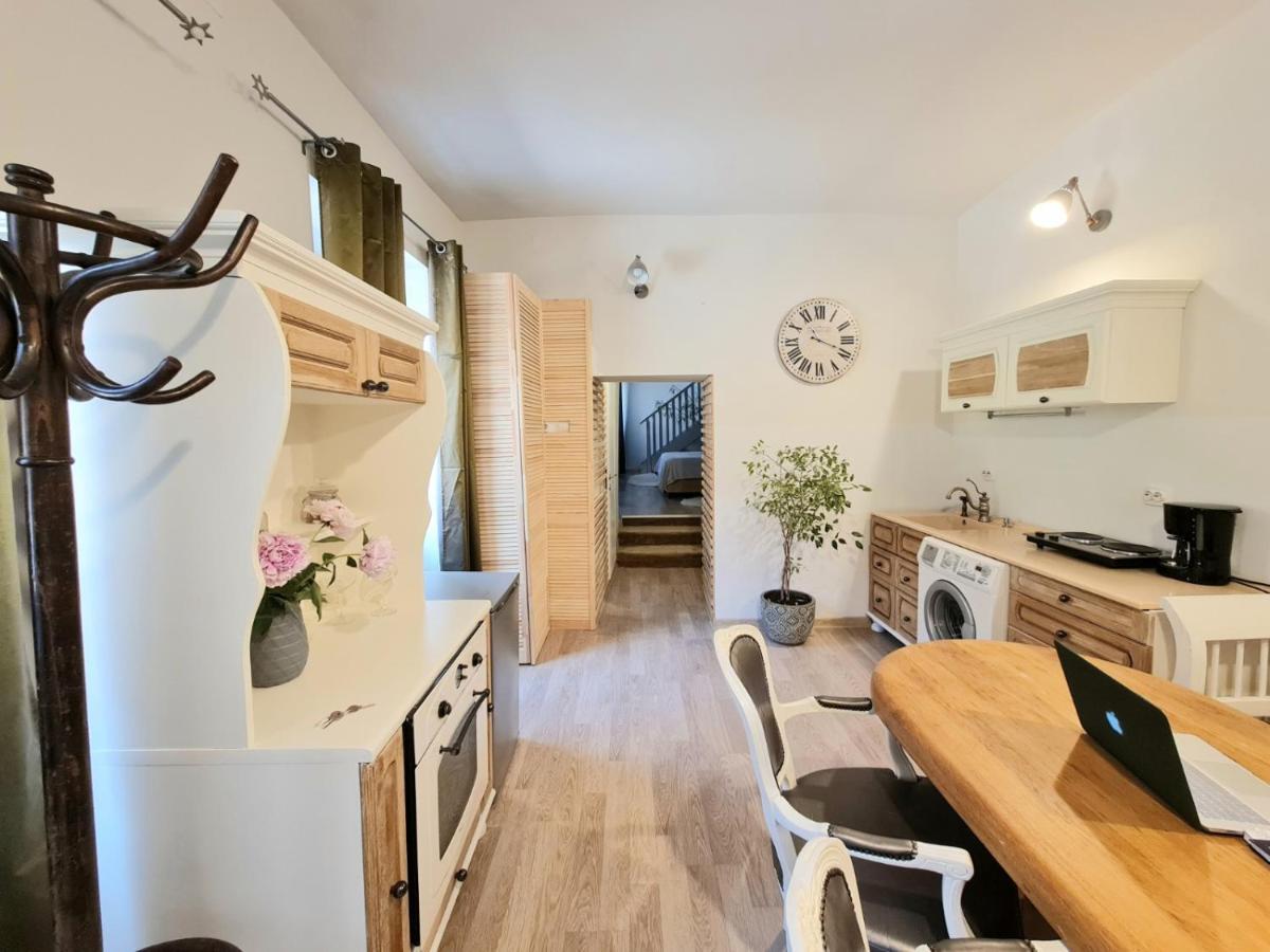 Happy House Apartamento Braşov Exterior foto